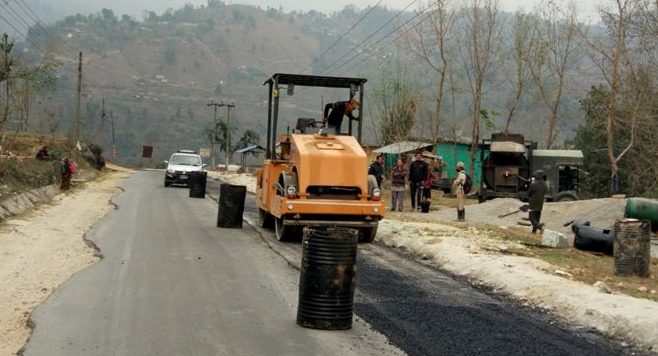 पर्वतका सात सडक कालोपत्र हुँदै